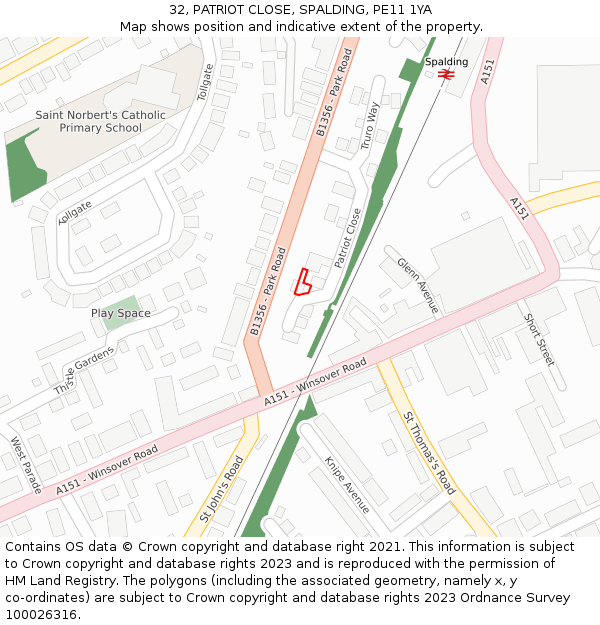 32, PATRIOT CLOSE, SPALDING, PE11 1YA: Location map and indicative extent of plot