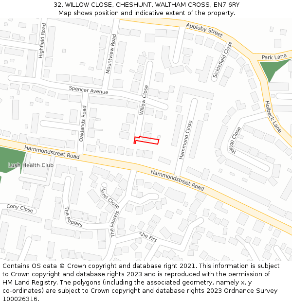 32, WILLOW CLOSE, CHESHUNT, WALTHAM CROSS, EN7 6RY: Location map and indicative extent of plot