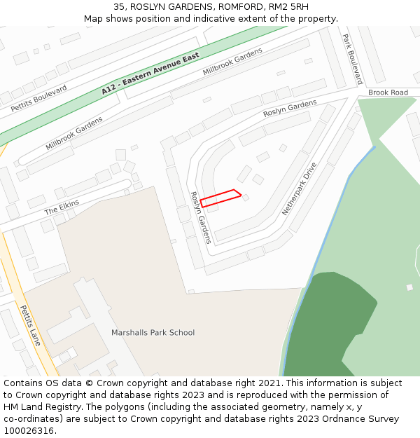 35, ROSLYN GARDENS, ROMFORD, RM2 5RH: Location map and indicative extent of plot