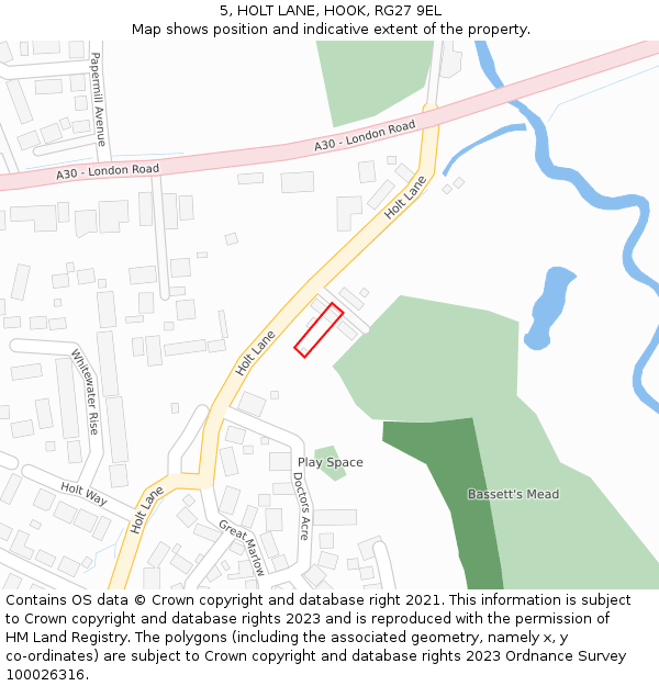 5, HOLT LANE, HOOK, RG27 9EL: Location map and indicative extent of plot