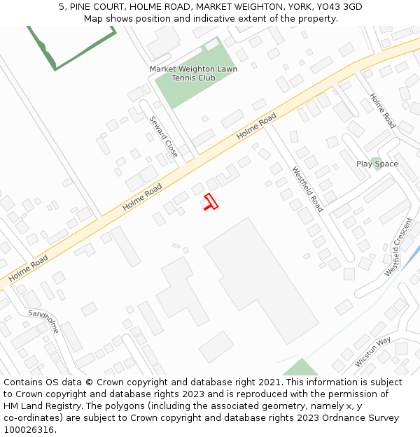 5, PINE COURT, HOLME ROAD, MARKET WEIGHTON, YORK, YO43 3GD: Location map and indicative extent of plot