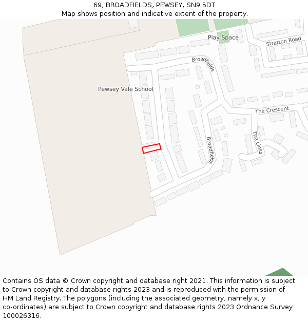 69, BROADFIELDS, PEWSEY, SN9 5DT: Location map and indicative extent of plot