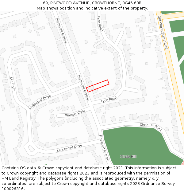 69, PINEWOOD AVENUE, CROWTHORNE, RG45 6RR: Location map and indicative extent of plot