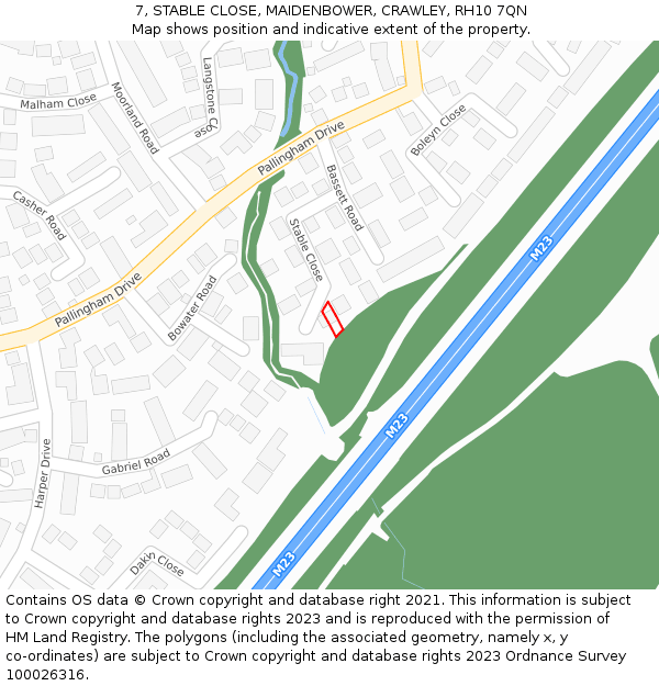 7, STABLE CLOSE, MAIDENBOWER, CRAWLEY, RH10 7QN: Location map and indicative extent of plot