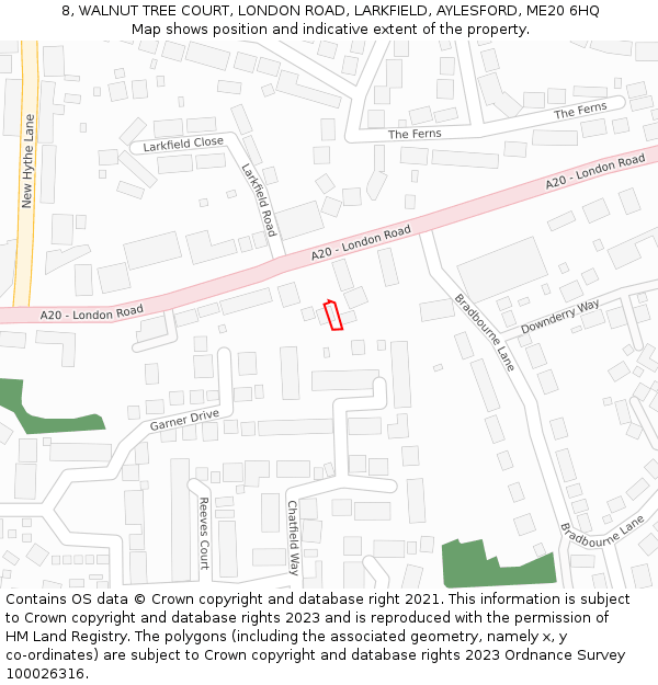 8, WALNUT TREE COURT, LONDON ROAD, LARKFIELD, AYLESFORD, ME20 6HQ: Location map and indicative extent of plot