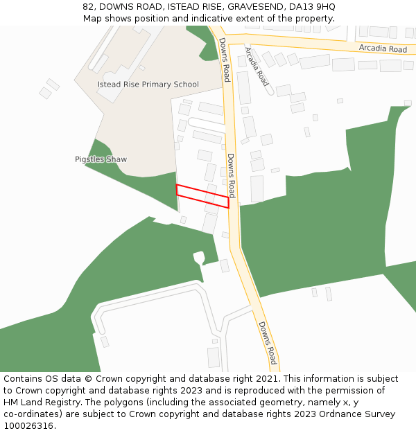 82, DOWNS ROAD, ISTEAD RISE, GRAVESEND, DA13 9HQ: Location map and indicative extent of plot