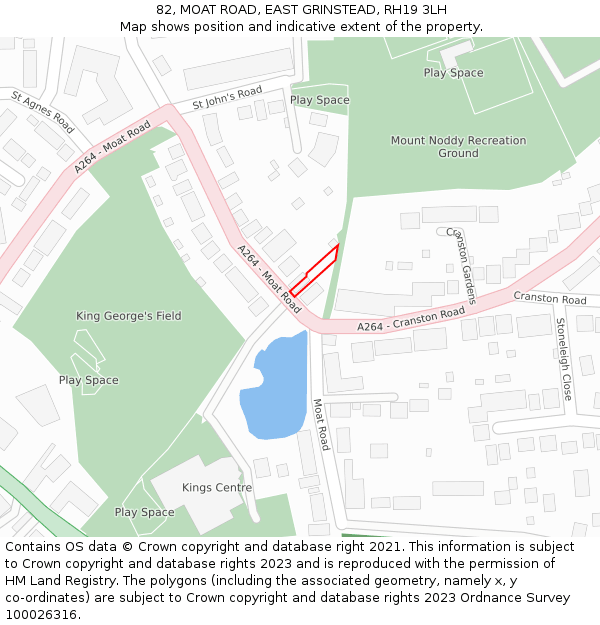 82, MOAT ROAD, EAST GRINSTEAD, RH19 3LH: Location map and indicative extent of plot