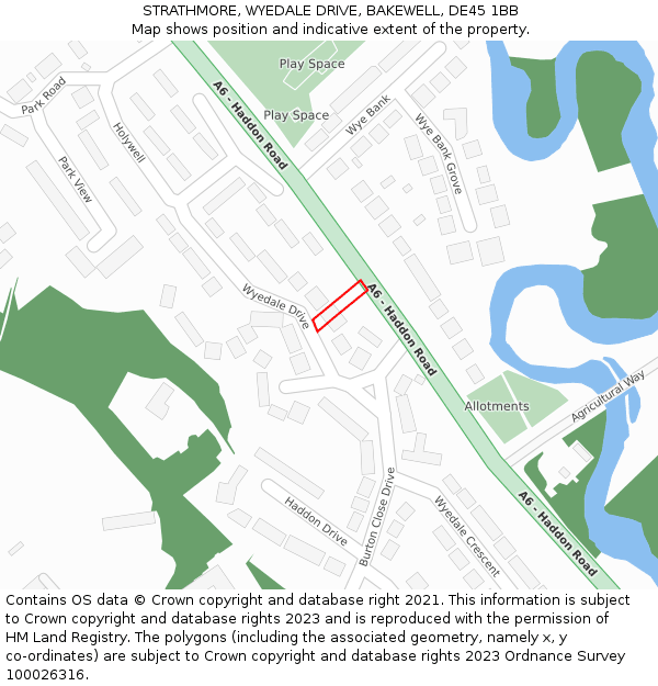 STRATHMORE, WYEDALE DRIVE, BAKEWELL, DE45 1BB: Location map and indicative extent of plot