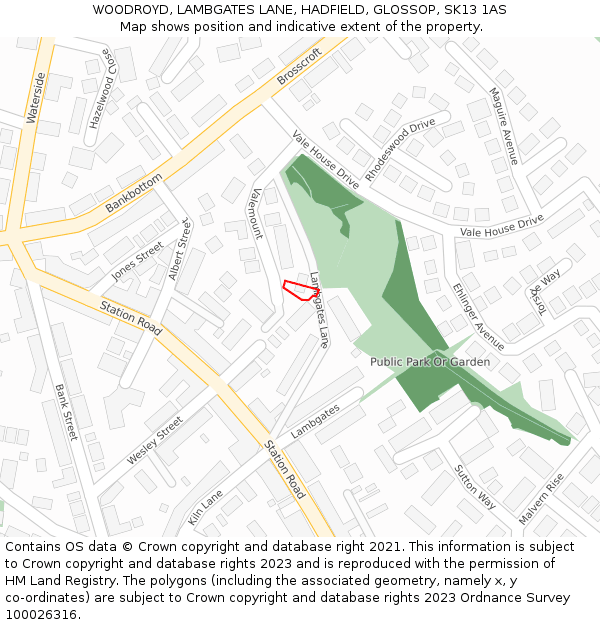 WOODROYD, LAMBGATES LANE, HADFIELD, GLOSSOP, SK13 1AS: Location map and indicative extent of plot