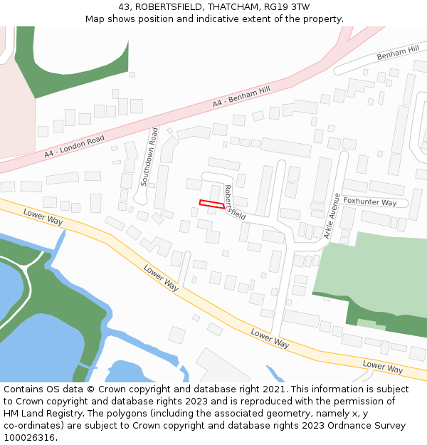 43, ROBERTSFIELD, THATCHAM, RG19 3TW: Location map and indicative extent of plot