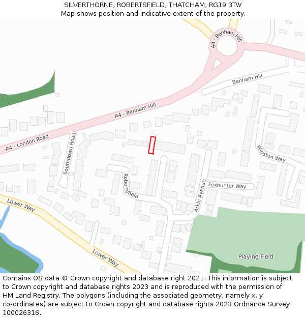 SILVERTHORNE, ROBERTSFIELD, THATCHAM, RG19 3TW: Location map and indicative extent of plot