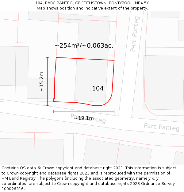 104, PARC PANTEG, GRIFFITHSTOWN, PONTYPOOL, NP4 5YJ: Plot and title map