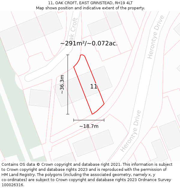 11, OAK CROFT, EAST GRINSTEAD, RH19 4LT: Plot and title map