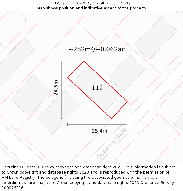 112, QUEENS WALK, STAMFORD, PE9 2QE: Plot and title map