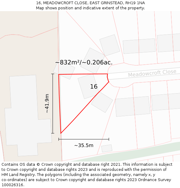 16, MEADOWCROFT CLOSE, EAST GRINSTEAD, RH19 1NA: Plot and title map