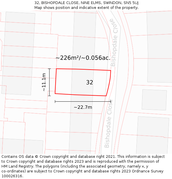 32, BISHOPDALE CLOSE, NINE ELMS, SWINDON, SN5 5UJ: Plot and title map