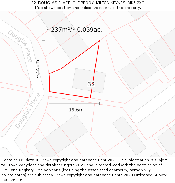 32, DOUGLAS PLACE, OLDBROOK, MILTON KEYNES, MK6 2XG: Plot and title map