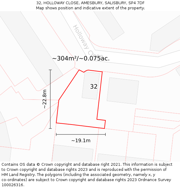 32, HOLLOWAY CLOSE, AMESBURY, SALISBURY, SP4 7DF: Plot and title map