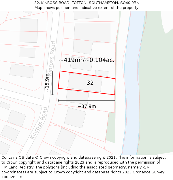 32, KINROSS ROAD, TOTTON, SOUTHAMPTON, SO40 9BN: Plot and title map