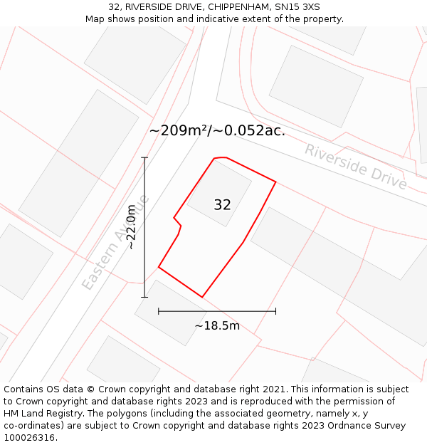 32, RIVERSIDE DRIVE, CHIPPENHAM, SN15 3XS: Plot and title map