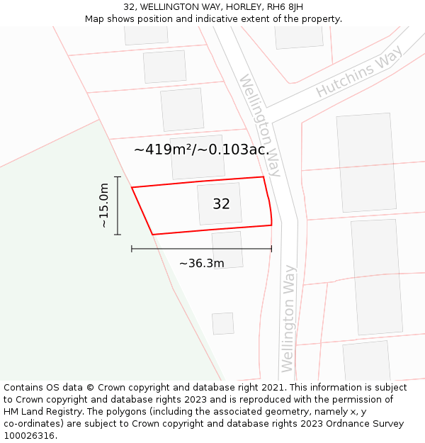 32, WELLINGTON WAY, HORLEY, RH6 8JH: Plot and title map