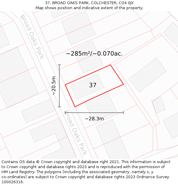 37, BROAD OAKS PARK, COLCHESTER, CO4 0JX: Plot and title map