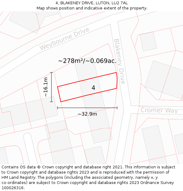 4, BLAKENEY DRIVE, LUTON, LU2 7AL: Plot and title map