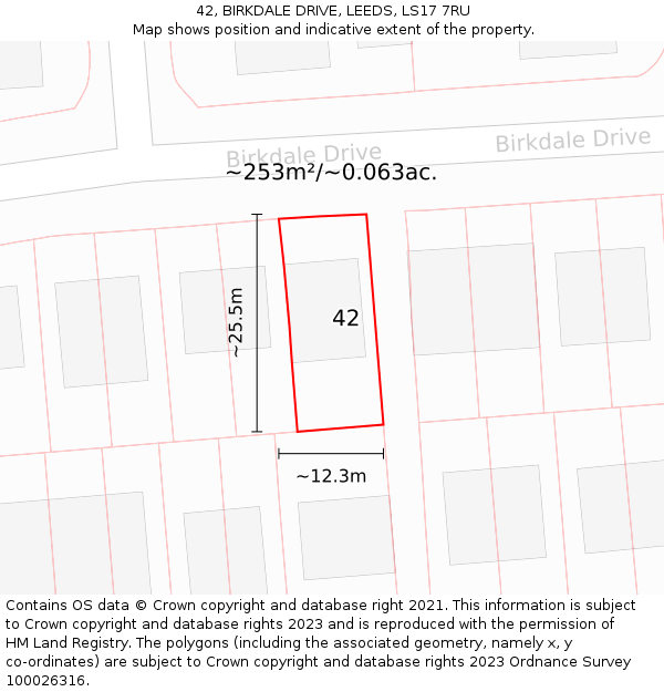 42, BIRKDALE DRIVE, LEEDS, LS17 7RU: Plot and title map