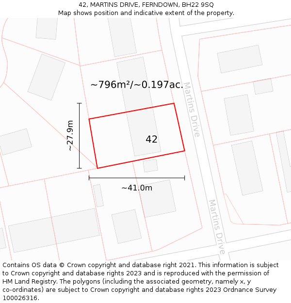 42, MARTINS DRIVE, FERNDOWN, BH22 9SQ: Plot and title map