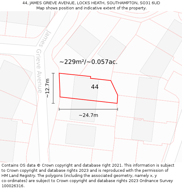 44, JAMES GRIEVE AVENUE, LOCKS HEATH, SOUTHAMPTON, SO31 6UD: Plot and title map