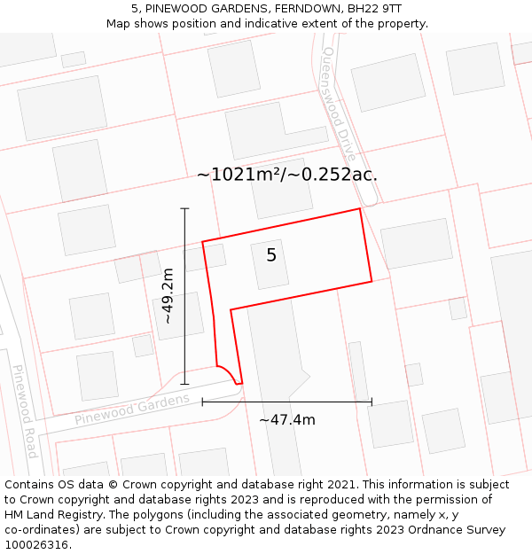 5, PINEWOOD GARDENS, FERNDOWN, BH22 9TT: Plot and title map