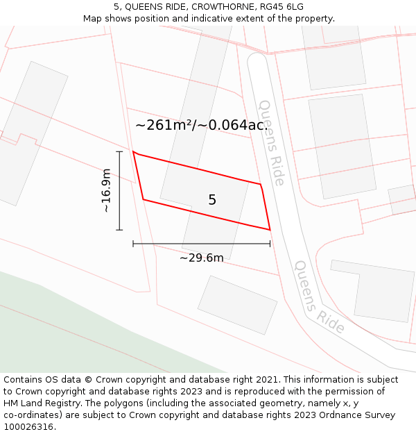 5, QUEENS RIDE, CROWTHORNE, RG45 6LG: Plot and title map