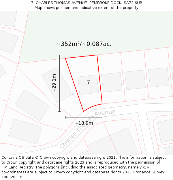 7, CHARLES THOMAS AVENUE, PEMBROKE DOCK, SA72 6UR: Plot and title map