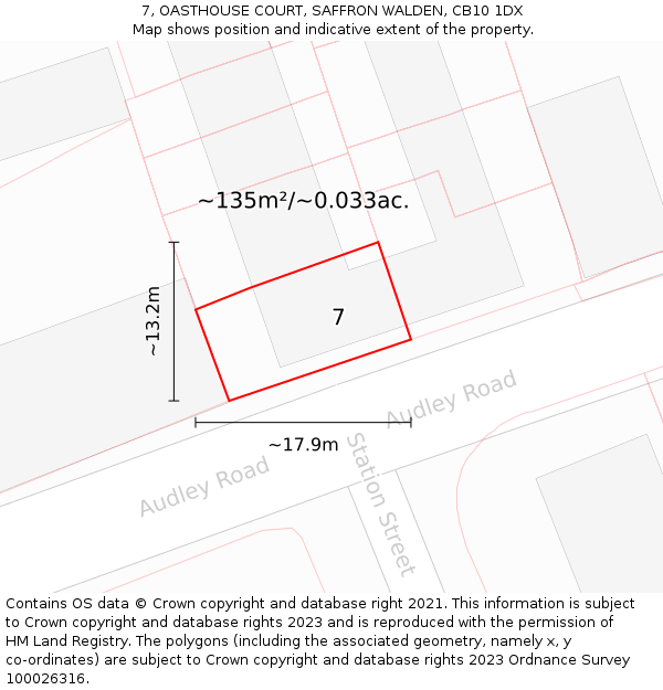 7, OASTHOUSE COURT, SAFFRON WALDEN, CB10 1DX: Plot and title map