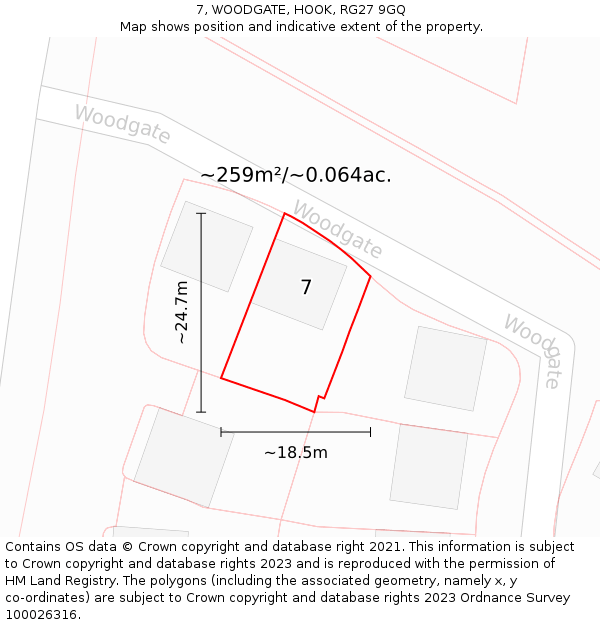 7, WOODGATE, HOOK, RG27 9GQ: Plot and title map