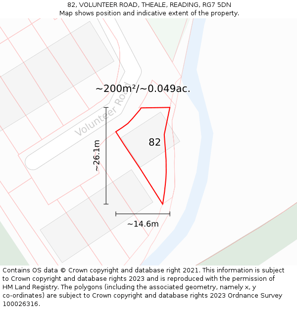 82, VOLUNTEER ROAD, THEALE, READING, RG7 5DN: Plot and title map
