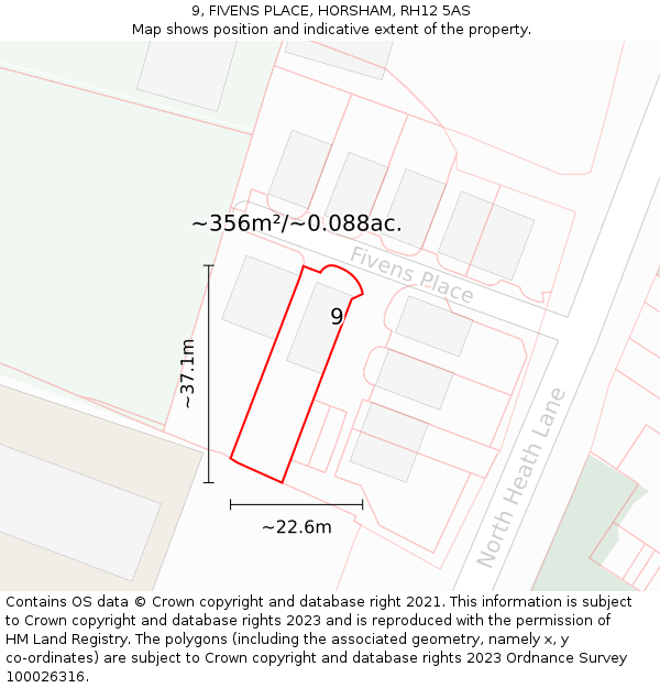 9, FIVENS PLACE, HORSHAM, RH12 5AS: Plot and title map