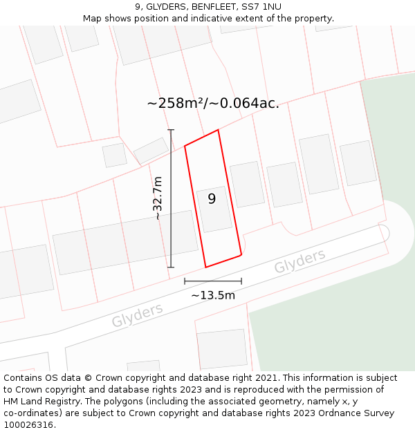 9, GLYDERS, BENFLEET, SS7 1NU: Plot and title map