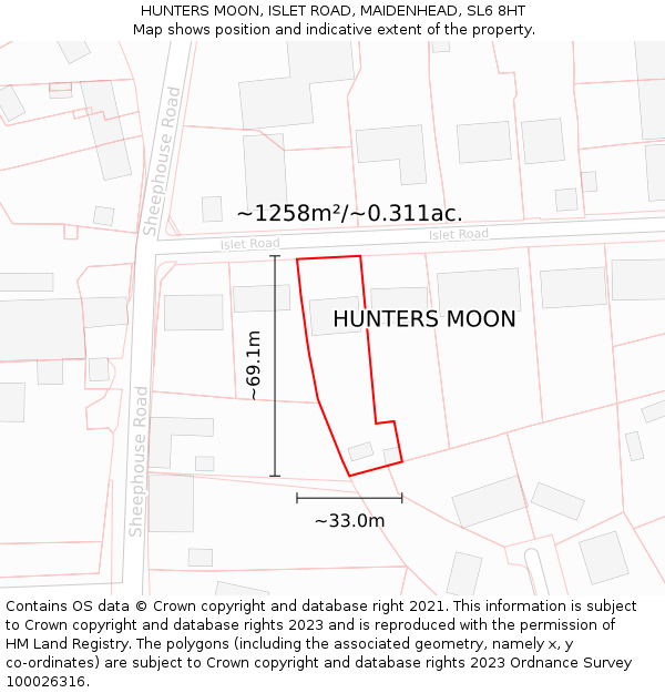 HUNTERS MOON, ISLET ROAD, MAIDENHEAD, SL6 8HT: Plot and title map