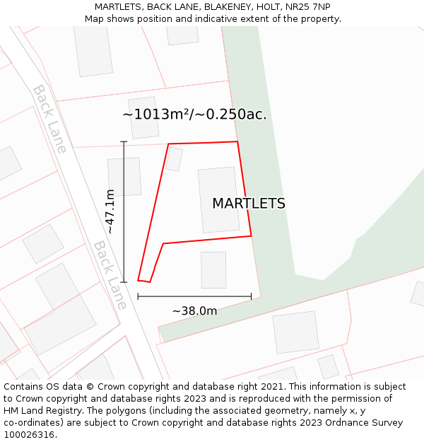 MARTLETS, BACK LANE, BLAKENEY, HOLT, NR25 7NP: Plot and title map