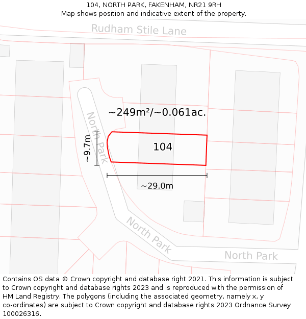 104, NORTH PARK, FAKENHAM, NR21 9RH: Plot and title map