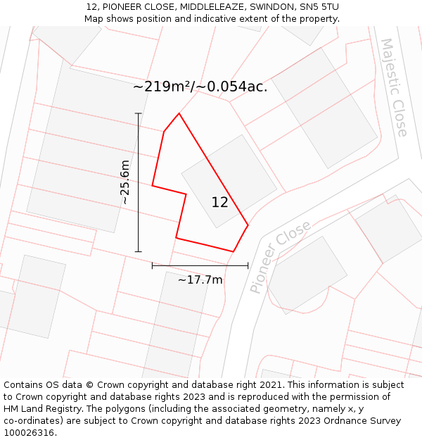 12, PIONEER CLOSE, MIDDLELEAZE, SWINDON, SN5 5TU: Plot and title map