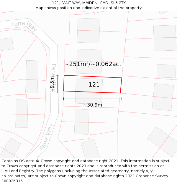 121, FANE WAY, MAIDENHEAD, SL6 2TX: Plot and title map