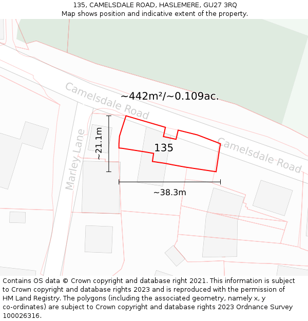 135, CAMELSDALE ROAD, HASLEMERE, GU27 3RQ: Plot and title map