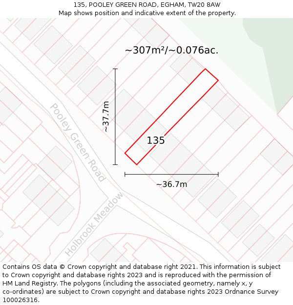 135, POOLEY GREEN ROAD, EGHAM, TW20 8AW: Plot and title map