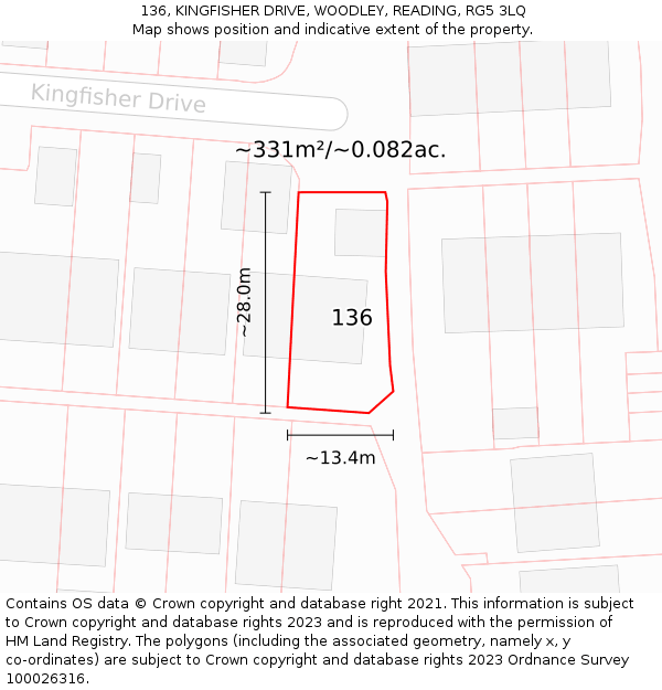 136, KINGFISHER DRIVE, WOODLEY, READING, RG5 3LQ: Plot and title map