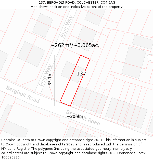 137, BERGHOLT ROAD, COLCHESTER, CO4 5AG: Plot and title map