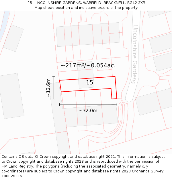 15, LINCOLNSHIRE GARDENS, WARFIELD, BRACKNELL, RG42 3XB: Plot and title map