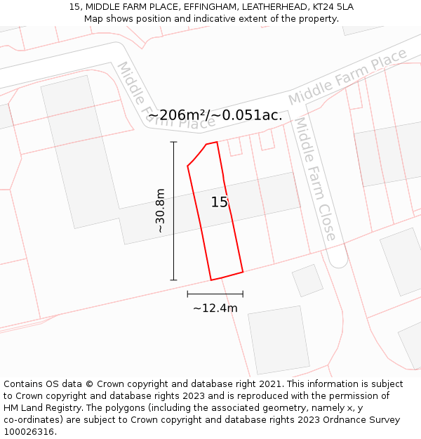 15, MIDDLE FARM PLACE, EFFINGHAM, LEATHERHEAD, KT24 5LA: Plot and title map