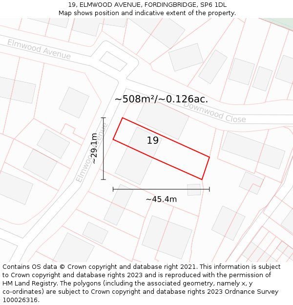 19, ELMWOOD AVENUE, FORDINGBRIDGE, SP6 1DL: Plot and title map